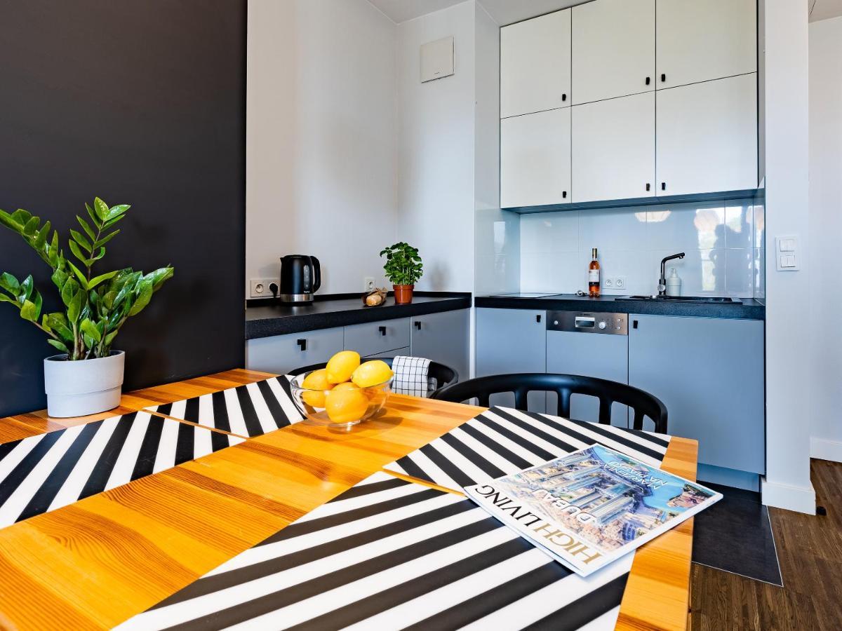 Kolejowa Aparthotel Warsaw Ngoại thất bức ảnh