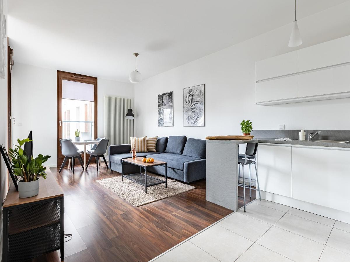 Kolejowa Aparthotel Warsaw Ngoại thất bức ảnh