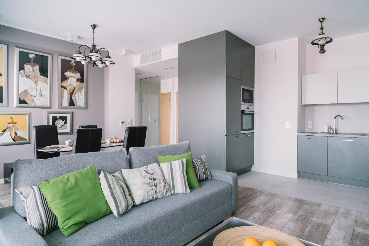 Kolejowa Aparthotel Warsaw Ngoại thất bức ảnh