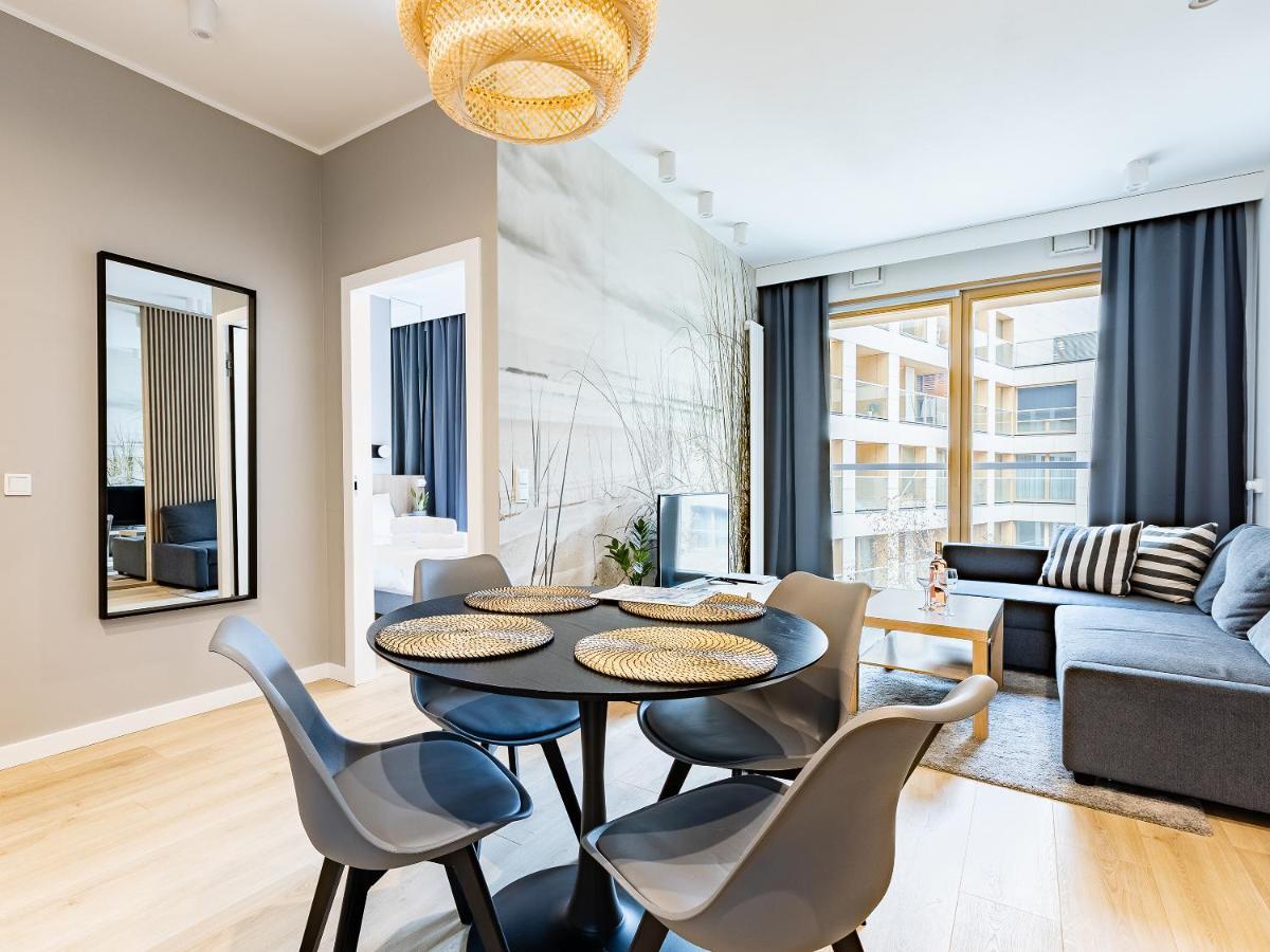 Kolejowa Aparthotel Warsaw Ngoại thất bức ảnh