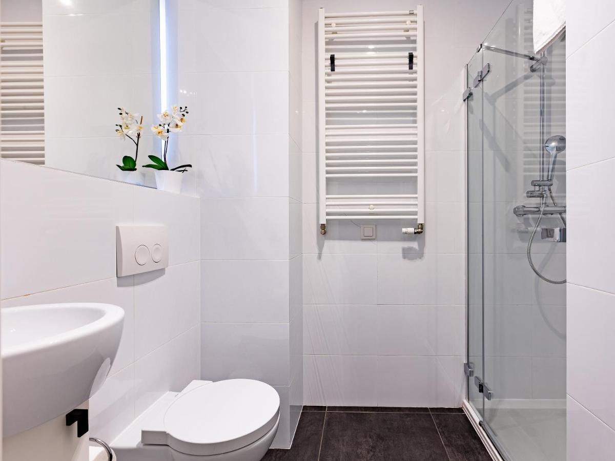 Kolejowa Aparthotel Warsaw Ngoại thất bức ảnh