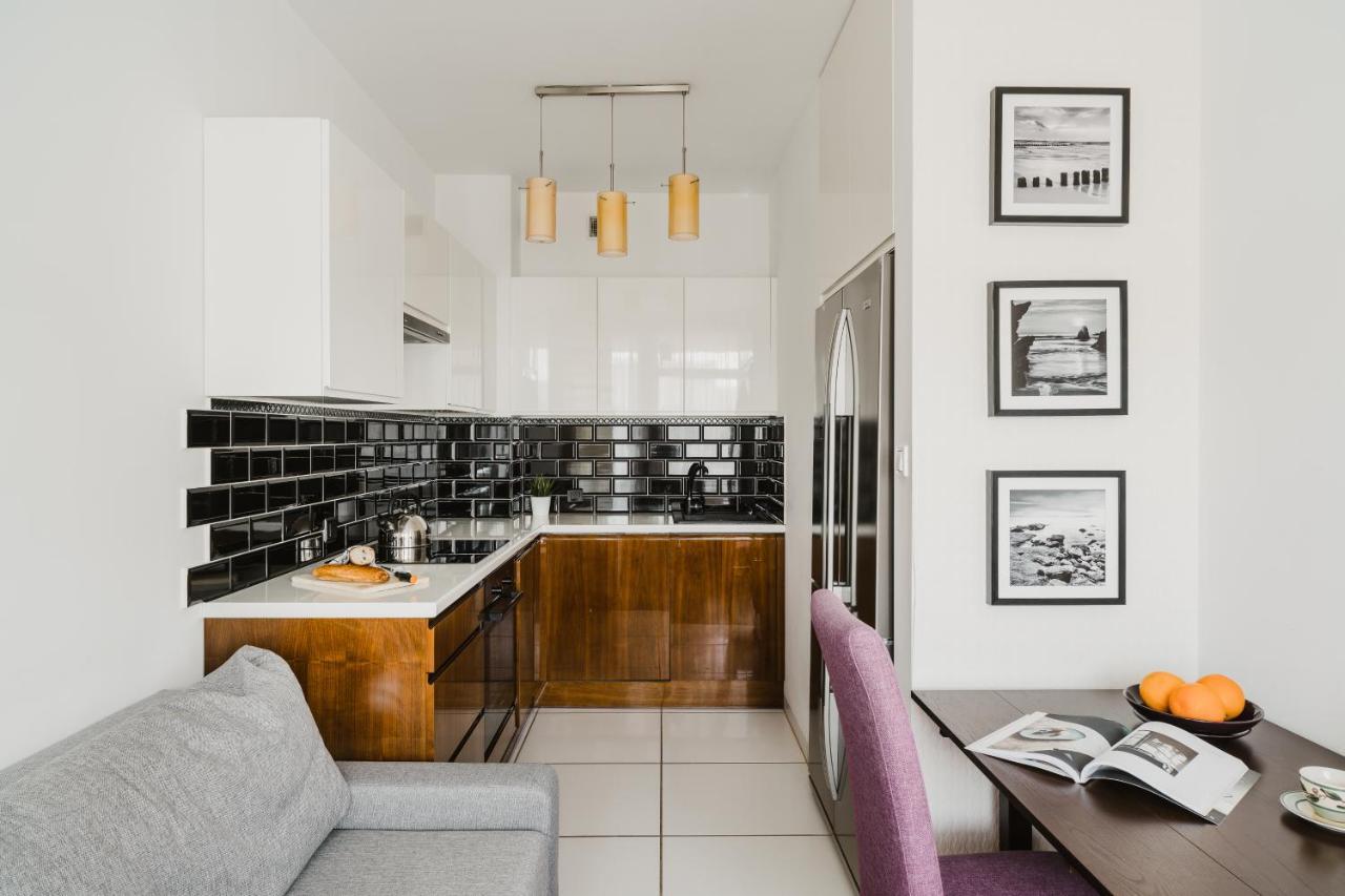 Kolejowa Aparthotel Warsaw Ngoại thất bức ảnh