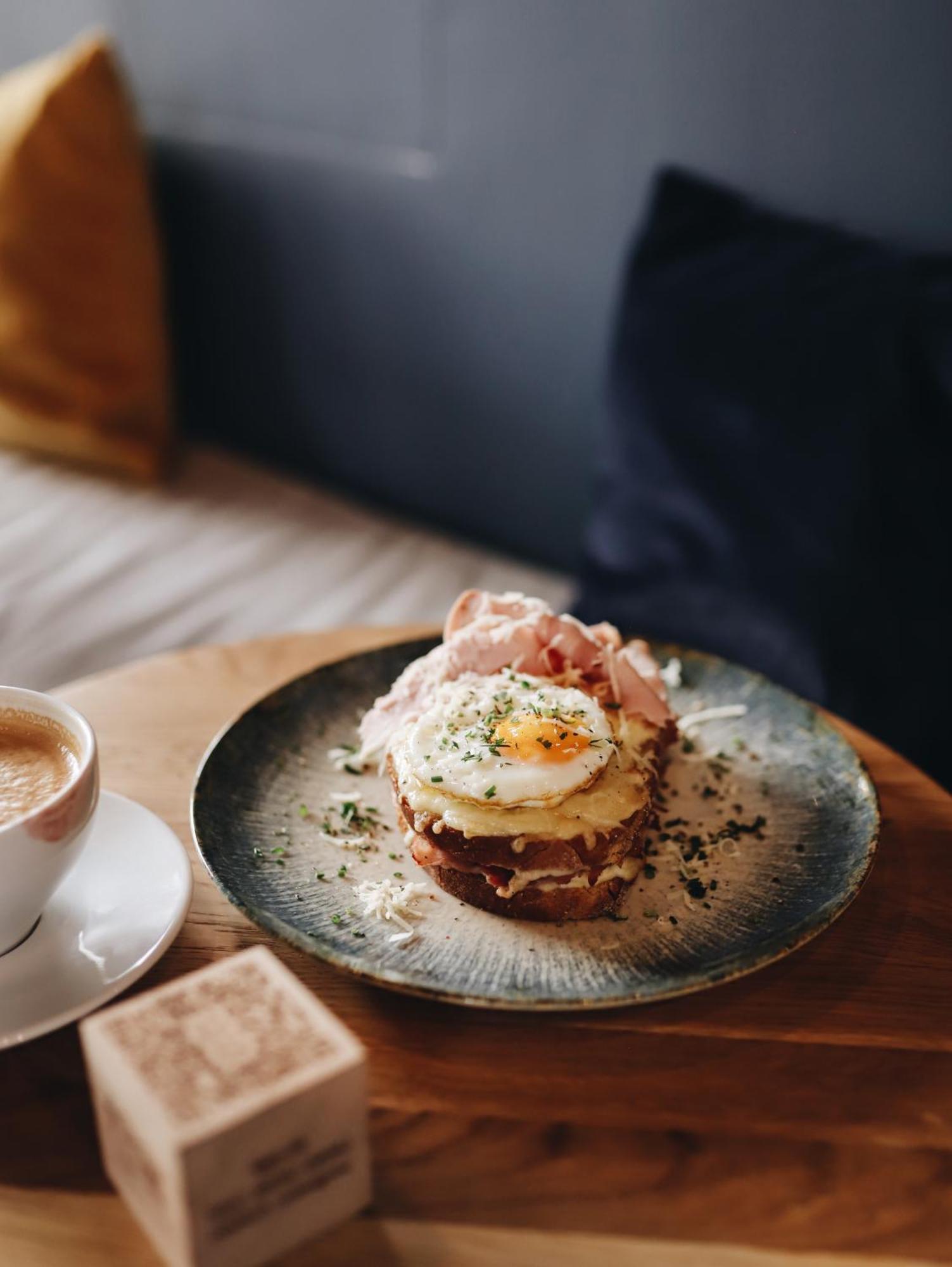 Kolejowa Aparthotel Warsaw Ngoại thất bức ảnh